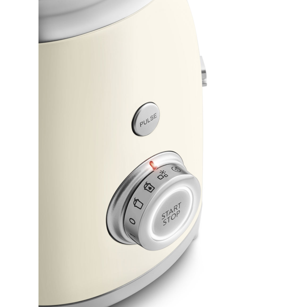 SMEG 50s Style Blender - Black - Image 4